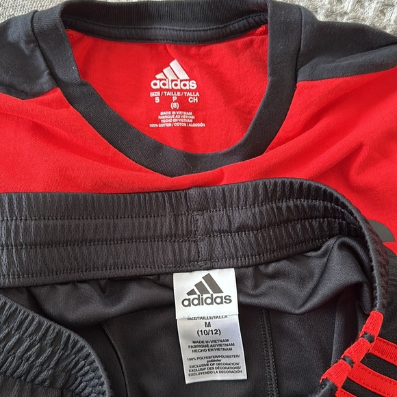 Bundle of two Adidas T-shirt and pants t-shirt size S8 and pants size M10-12 - Picture 8 of 9